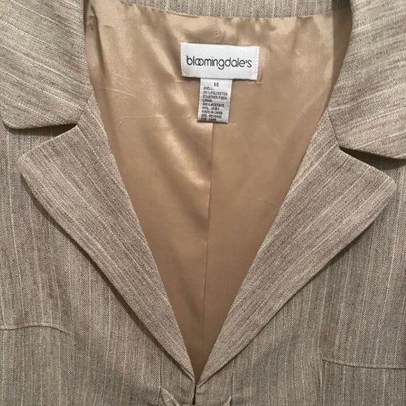 Lightweight Jacket - Picture 2 of 2